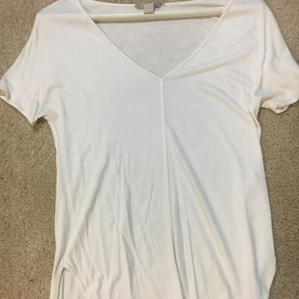 Banana republic v neck top